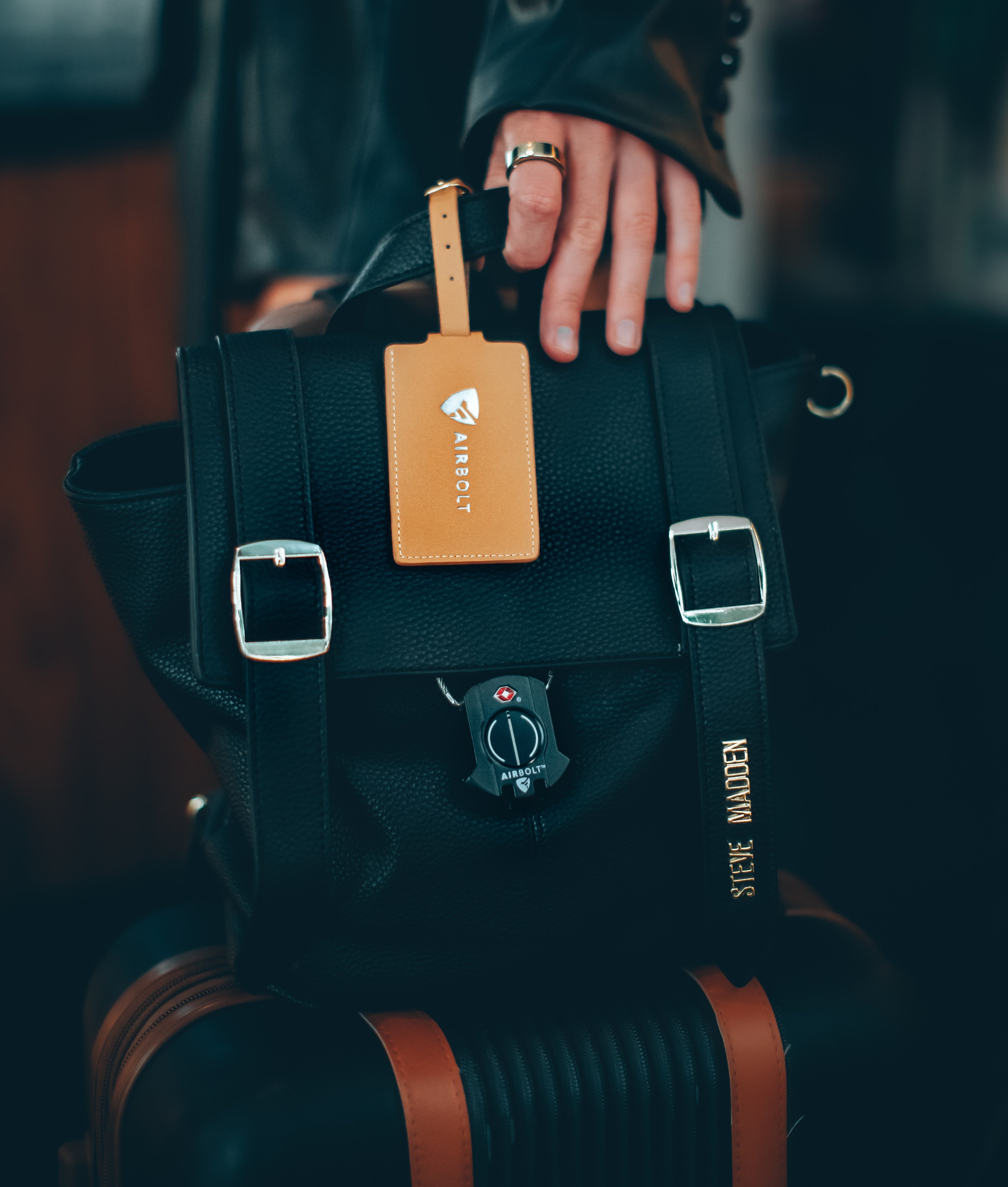 AirBolt GPS tracker for travel